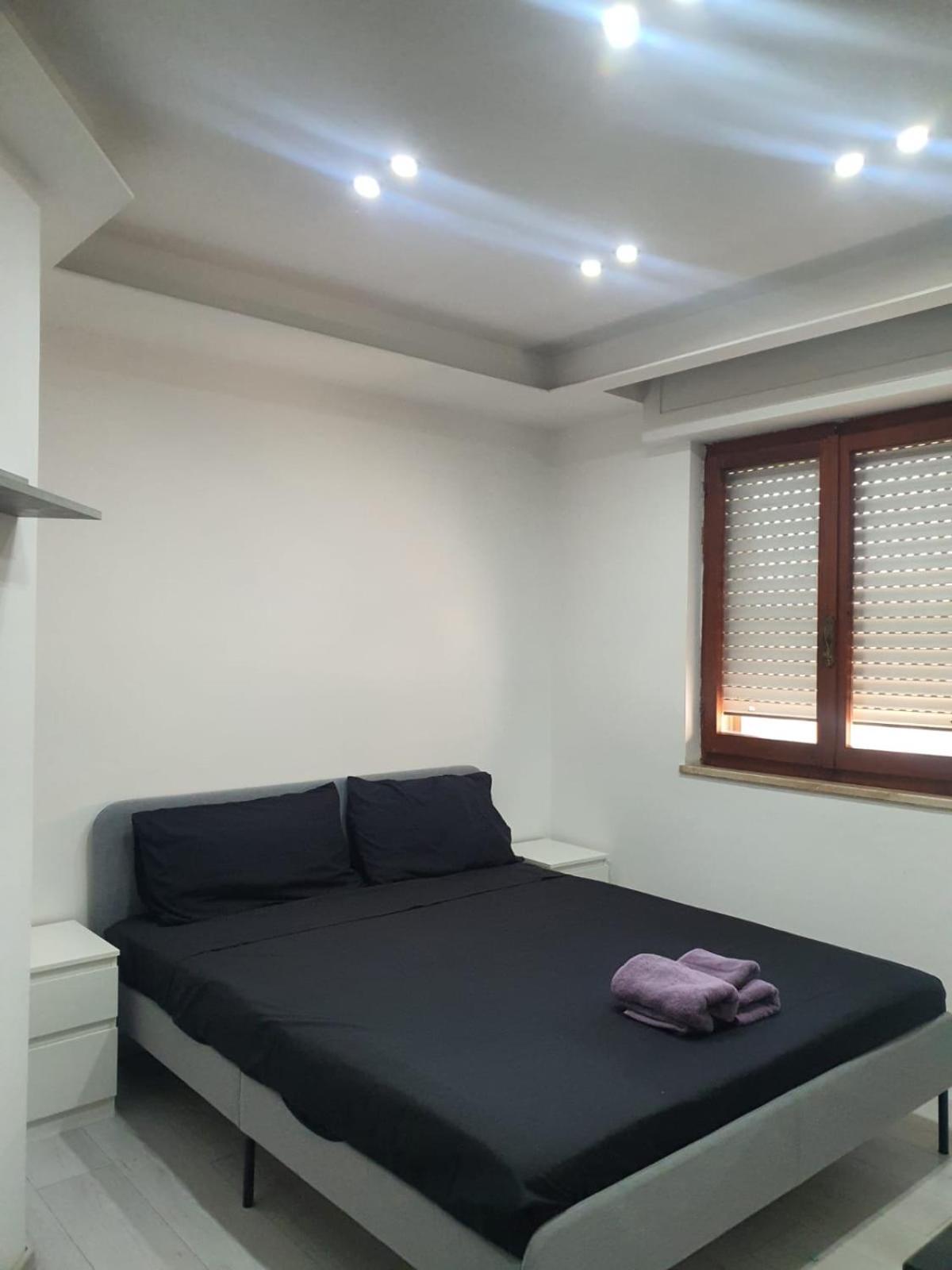 Chromotherapy Flat Monserrato Ngoại thất bức ảnh